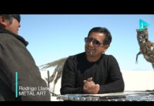 Gigantes Robots, Exterminadores y animales mitológicos en el Salar de Uyuni